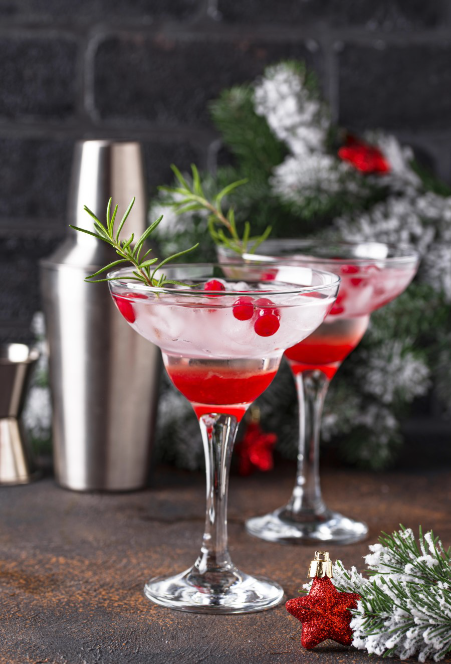 Decorative martinis with mistletoe in them.