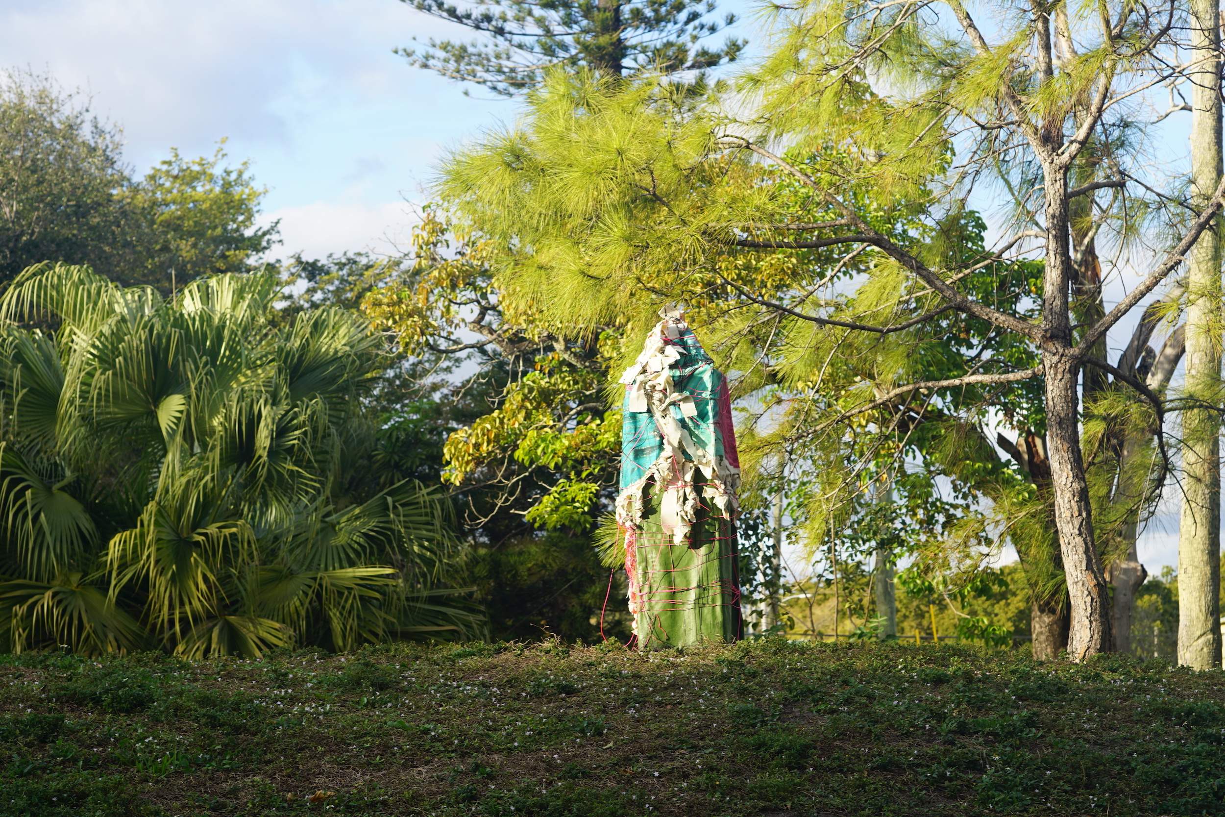 A snapshot of a performance piece titled "Babylonischer Turm II."