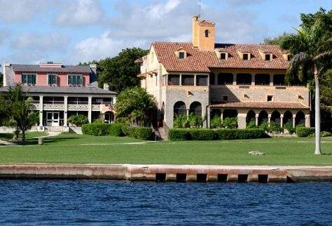 A view of the front of the Richmond Cottage and Stone House from the boat basin.